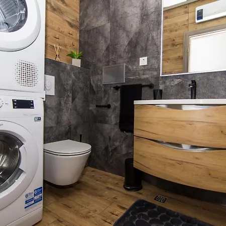 Sunset * Τρογκίρ